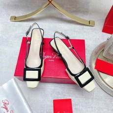 Roger Vivier flat shoes